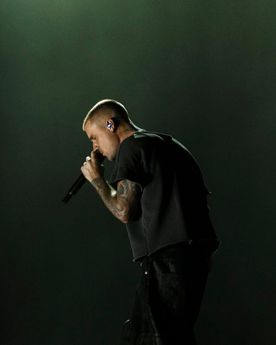 Spotify — Monthly Listeners:      

#3. (=) Justin Bieber — 113,409,000 (+2,536,773) *Peak #1*    

*Peak: 123.48M