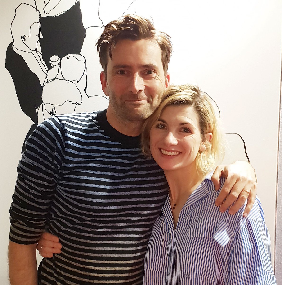 brinatello's tweet photo. β¨π Wishing #DavidTennant a very Happy Birthday! ππ₯³πππ Hope his day has been going great with lots of laughs π good food π§ and with friends, family, and maybe #DoctorWho Doctors! π πβ¨
πβ¨πͺπππͺπ¬π€π§π
#TenthDoctor #FourteenthDoctor #HappyBirthdayDavidTennant! π https://t.co/xVB4KOv1lX