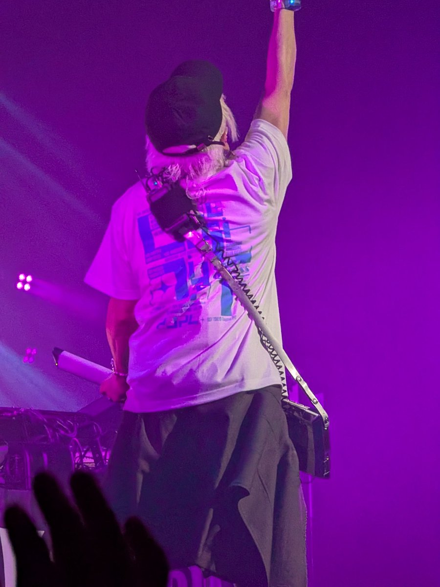 secret_cluster's tweet image. 2026.4.18(Sat)「access ELECTRIC NIGHT 2026」@ COMTEC PORTBASE

#浅倉大介 さんのソロカット part3

最後の1枚は一番のお気に入りショットです😊

#access
#EN2026
#エレナイネタバレ26