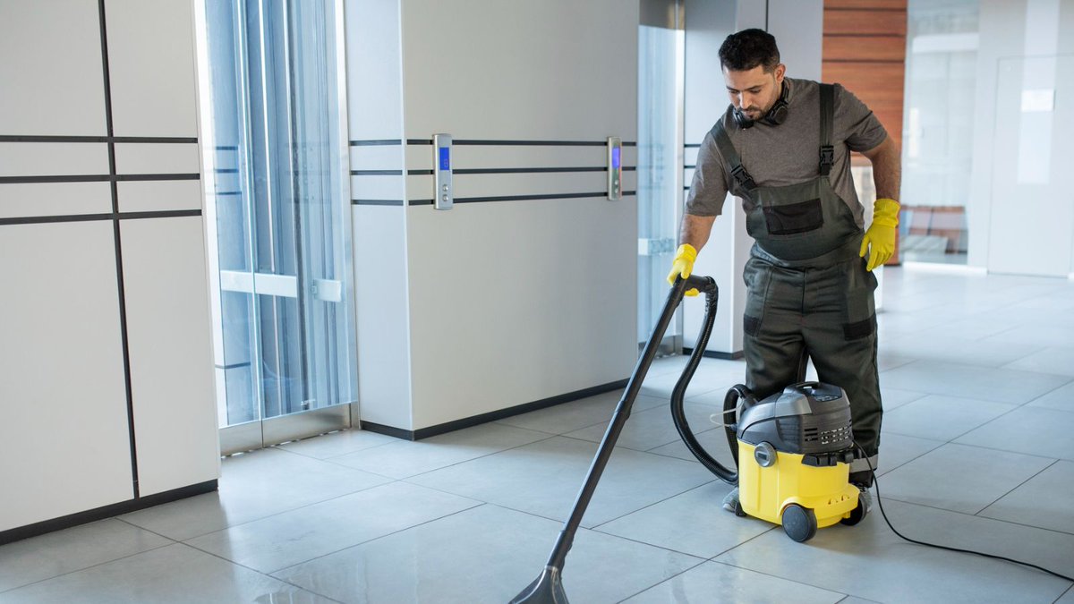 DavenWesten4's tweet image. Affordable House Cleaners in Columbus making your home shine with expert techniques and eco-friendly products. Clean spaces, happy faces guaranteed. 

cbuscleaningcompany.com

#CBUSCleaning #EcoClean #SparklingHome #ColumbusLife