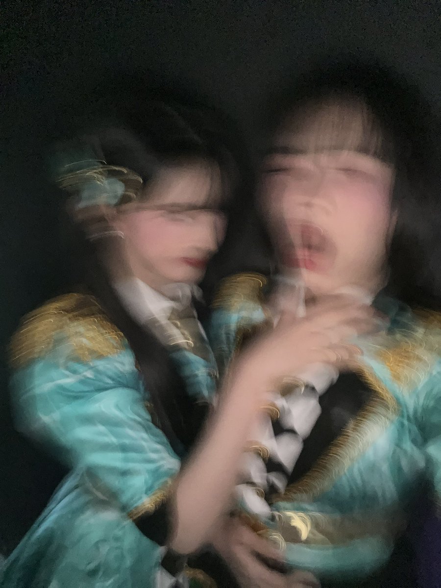 Nina Tutachia tweet media