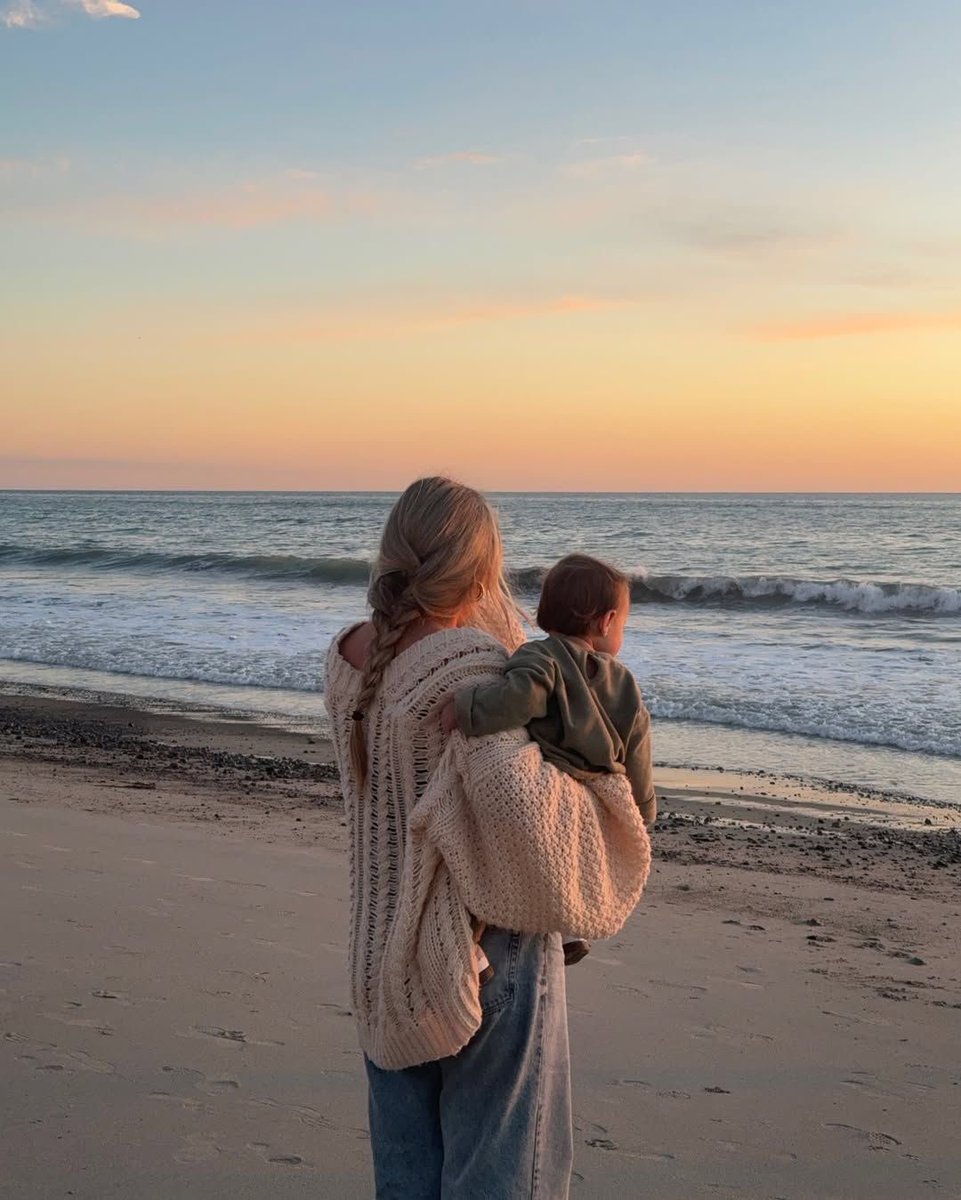 Danielle Franz tweet media