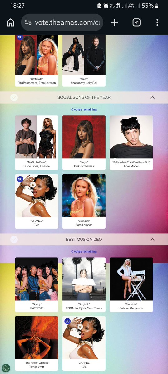 OnkabetseM14's tweet image. Day 5🤭🥳

#TYLA #APOP #CHANEL #AMAs #ZARA #STATESIDE #MIDNIGHTSUN #SHEDIDITAGAIN