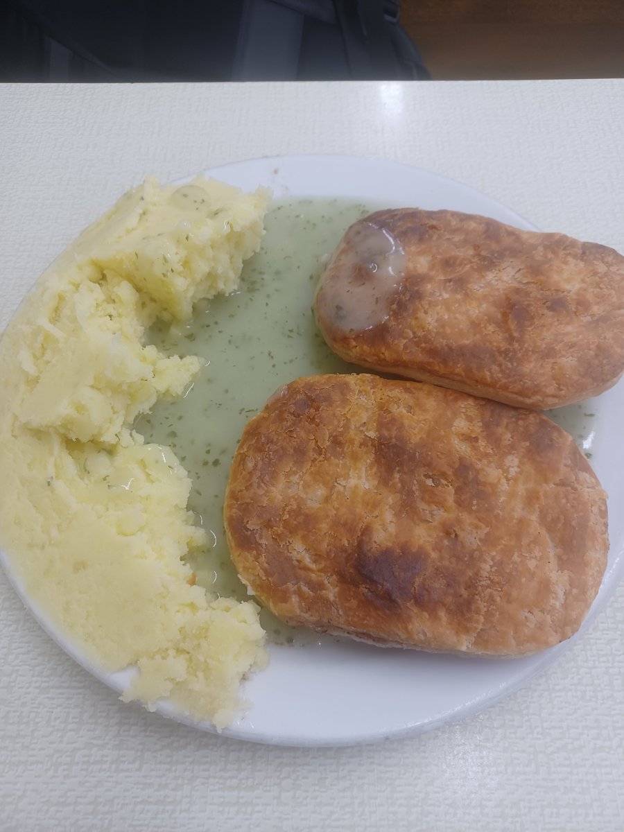 The Pie Mash and Liquor Crawl tweet media