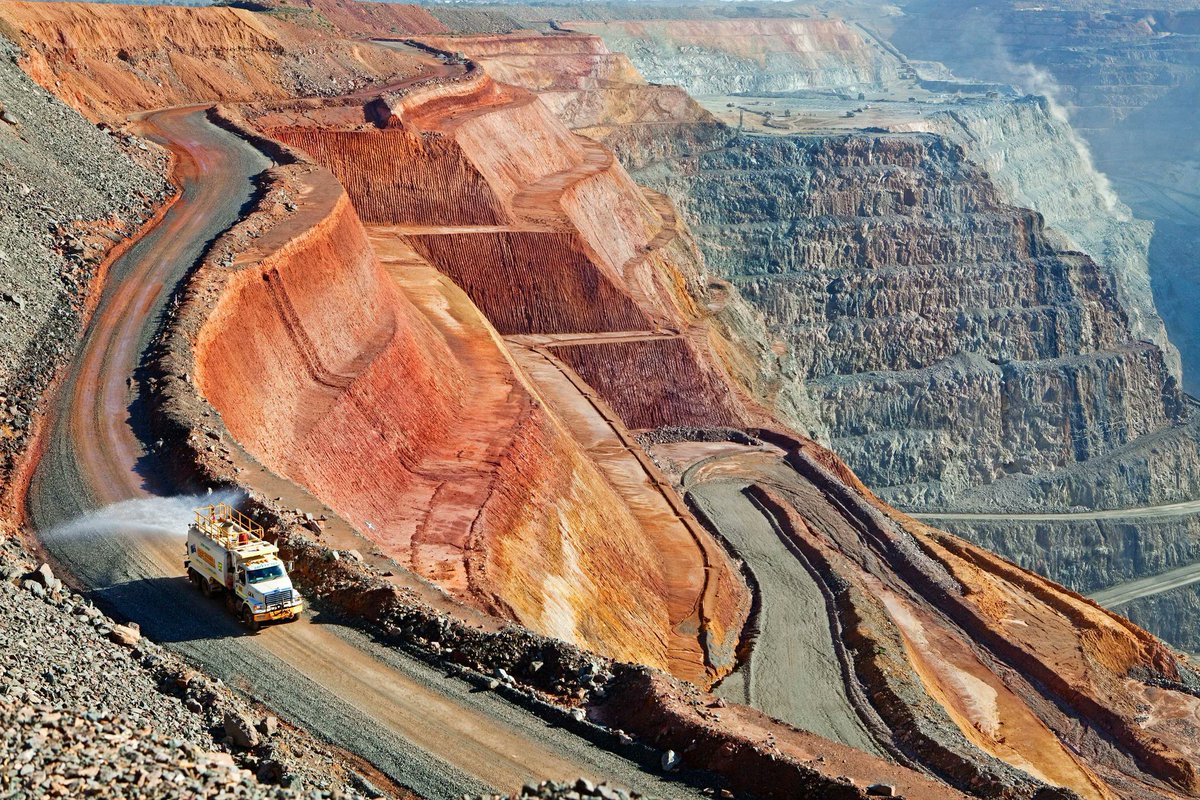 Johnny Seabass tweet media