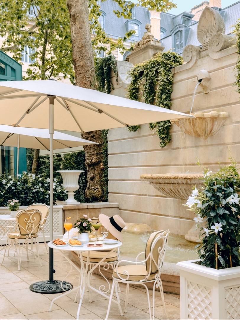 Ritz Paris tweet media
