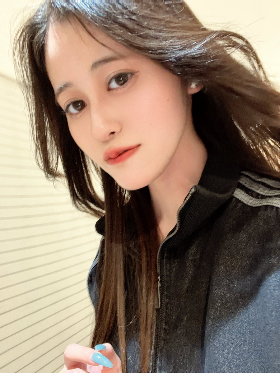 たいきーん！
にくちゃんゲストでした！会うまで緊張してたけど、いざ会ってみたらとってもいい子で、すぐに打ち解けれて嬉しかったあ♡
にくちゃんのお客様も皆良い人で私にまで乾杯もくれてありがとうございました😭
いつものみんなも来てくれたから安心して働けたし、ほんと心支え！♡ありがとう💘