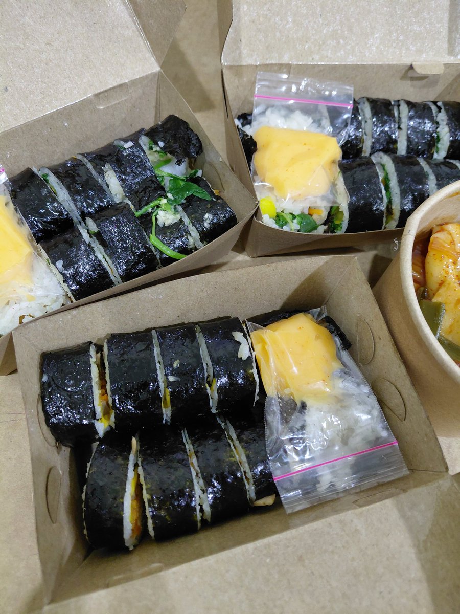 yume_chefana's tweet image. korean gimbab #korea #korean #gimbab