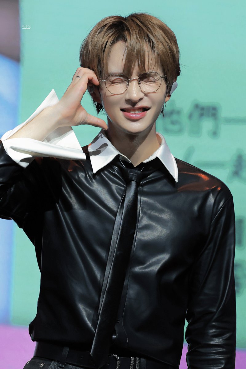 260418 #온유 #ONEW #オンユ #이진기
