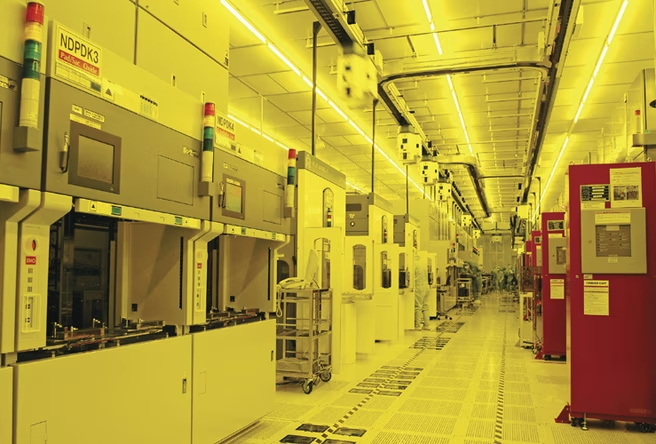 BramVGenechten's tweet image. Five fascinating facts from TSMC's latest earnings:

THREAD: