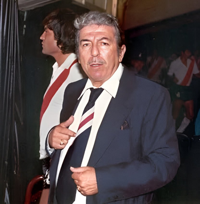 "El día que usted esté obsesionado con ganarle a boca, recién ahí va a poder lucir con orgullo la camiseta de River".

Ángel Labruna ✍🏼