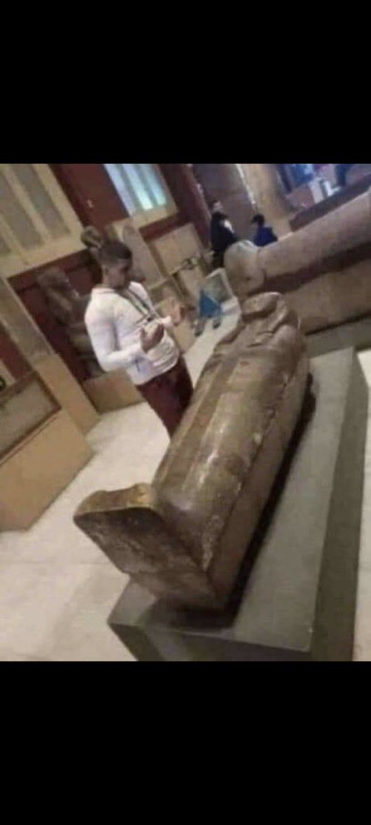 αвυ yαssєя tweet media