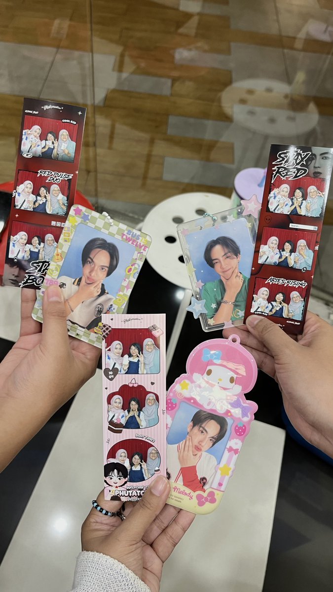 ___stjinxx's tweet photo. celebrating copper, phu and hatchu birthday 🥰❤️ @alvi_natan05 @zerzera_sale
#20thHappyCOPPERday
#HappyCOPPERdechawatDay
#HappyHEARTchuthiwatDay
#HappyPHUTATCHAIDay https://t.co/dm2RD03ze9