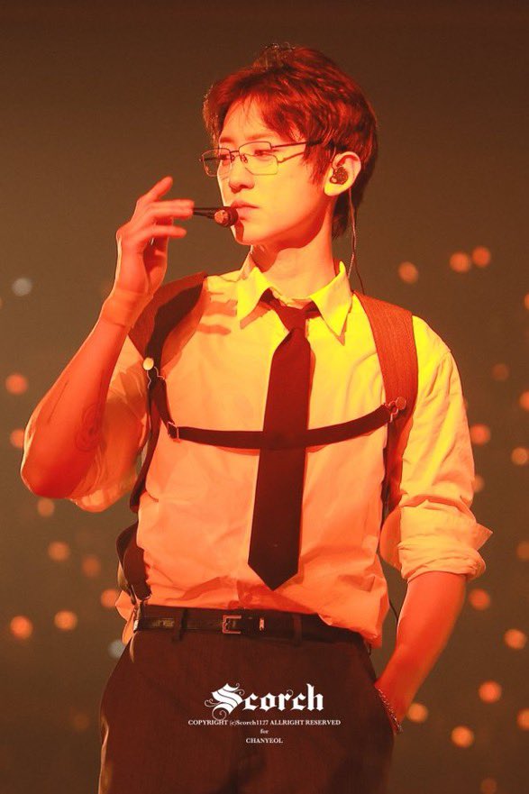 N ✶🍒| Always by Chanyeol‘s side tweet media