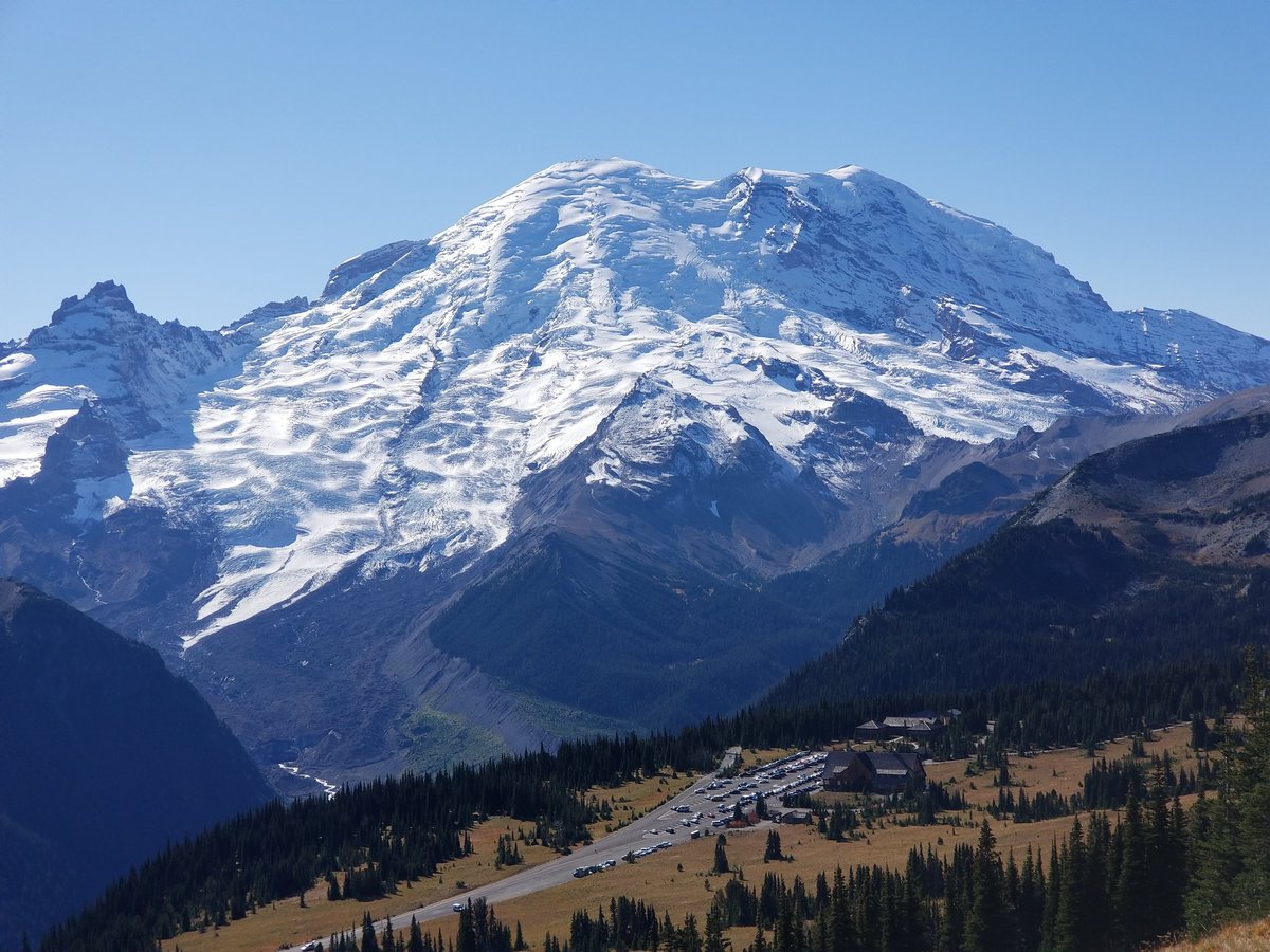 ryanlouie's tweet image. It's #NationalParkWeek! With over 430 @NatlParkService sites, visit a park near you! Here are some in Washington. @MountRainierNPS @OlympicNP @KLGRSeattleNPS @sanjuanisnps @Interior