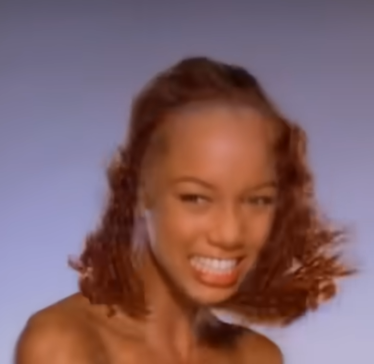 chaoscutee's tweet photo. @txbamxnmicxh_s which one do we prefer? i personally like ginger tyra https://t.co/Uflpsy1bJ2