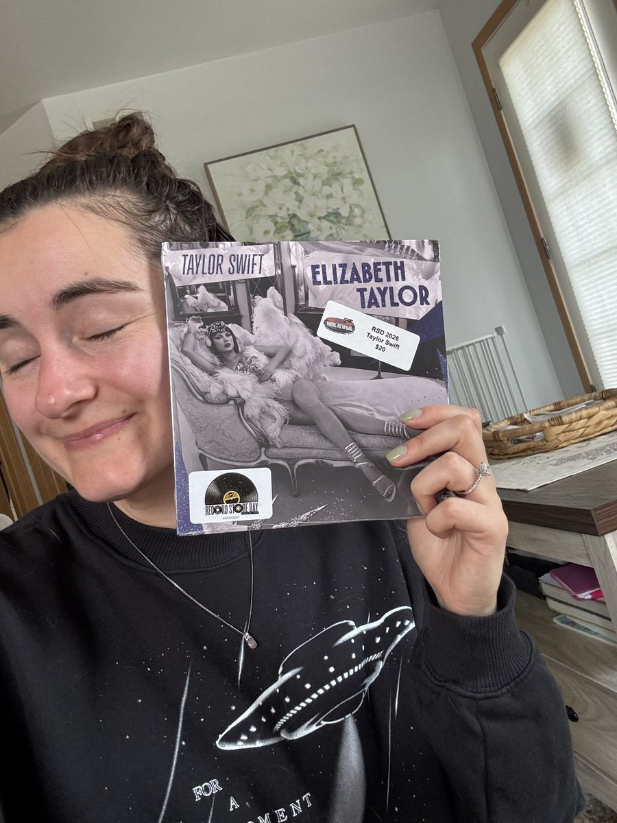 mallory ❤️‍🔥 tweet media