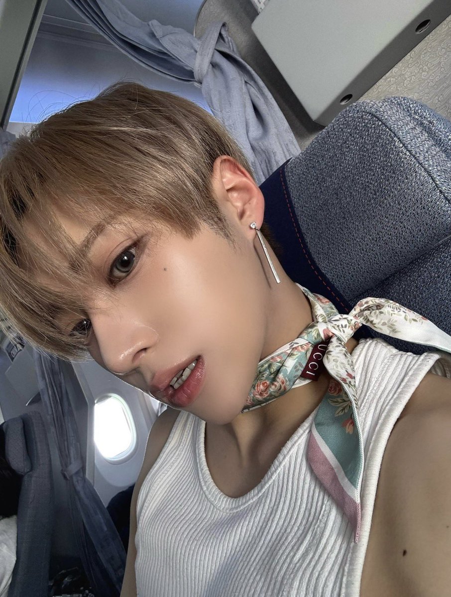 𝒜𝒾 tweet media