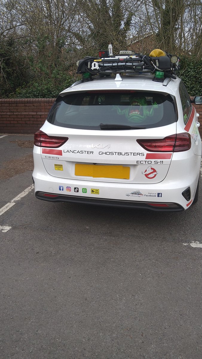 Raxor1Robin's tweet image. it seems @asda in #Shrewsbury might have had a Ghost in the Supermarket on April 1st, this is not an April Fools, the Lancaster #Ghostbusters actually turned up, maybe they had a Ghost👻 in the sausage aisle, these are my pictures that I took at the time.