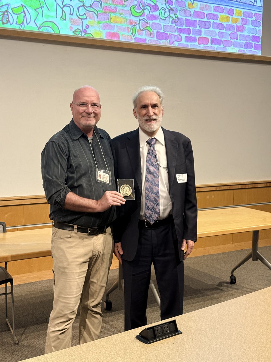 OUChemBiochem's tweet photo. Professor Daniel Nocera @HarvardCCB received the distinguished Karcher Honorary Lectureship at @OUChemBiochem @UofOklahoma, invited by Dr John Peters. He gave a talk entitled "Addressing the Global Energy Challenge Surpassing the C- and N- Fixation Processes of Nature" https://t.co/7r9LEhTsk0