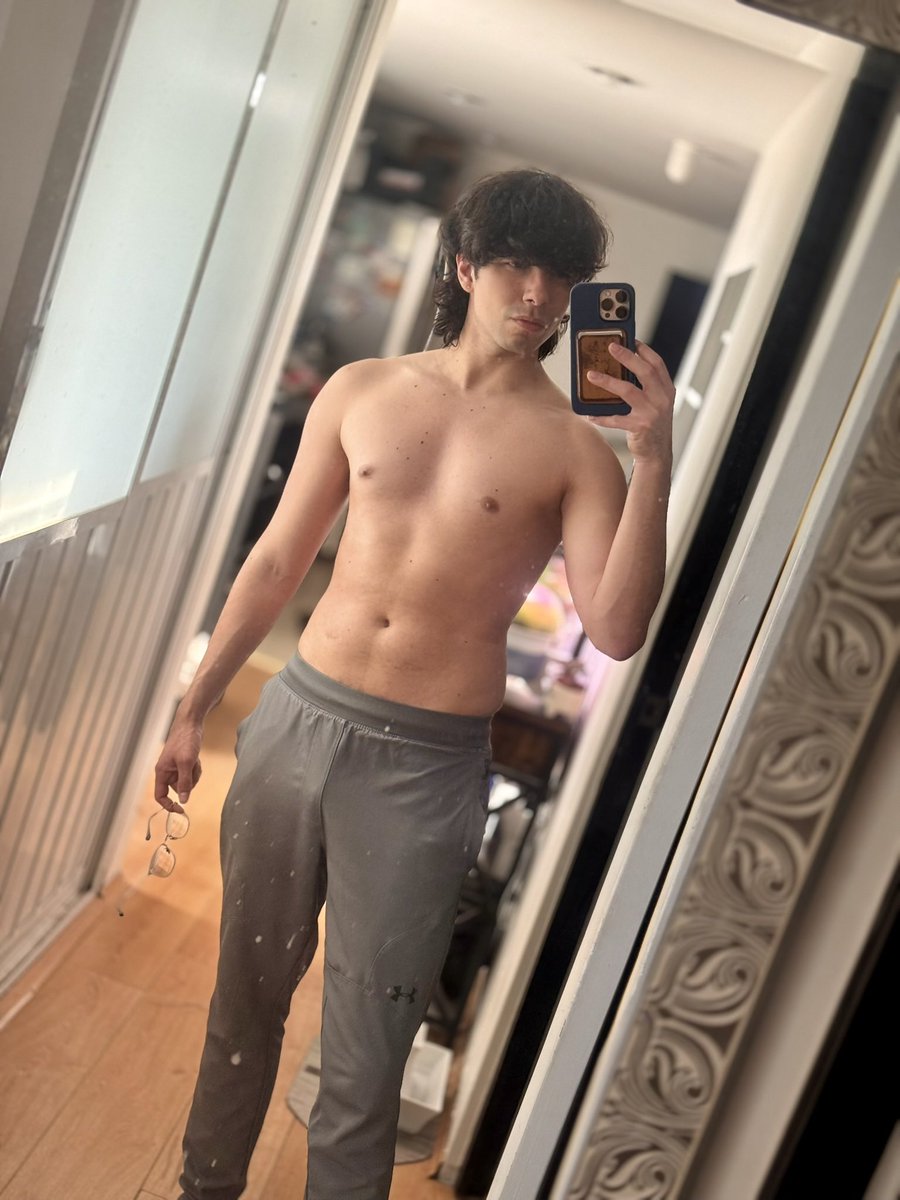 Chris Valenzuela tweet media