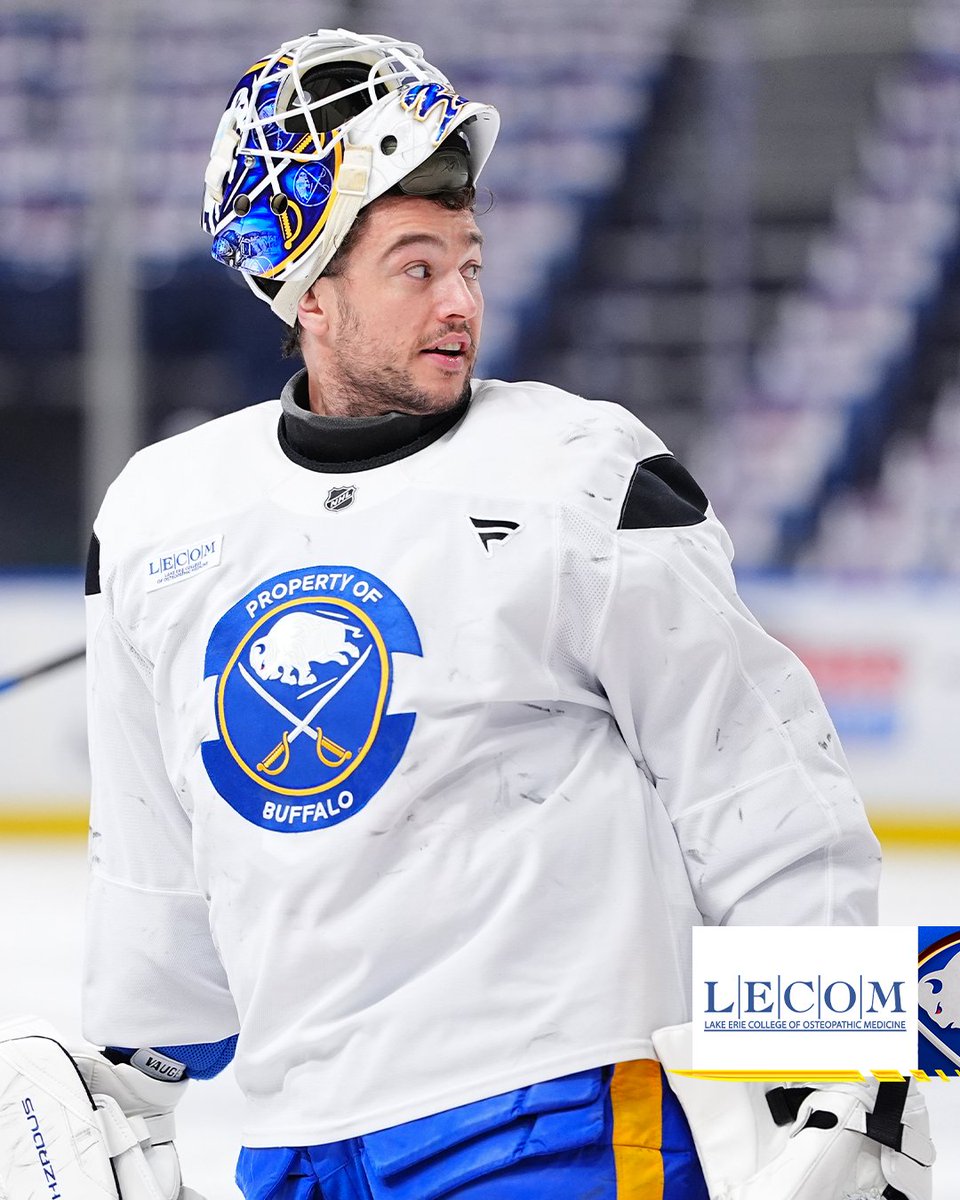Noah Ostlund and Alex Lyon are on the ice this morning at practice! 👀

#LetsGoBuffalo | <a href="/1LECOM/">LECOM</a>