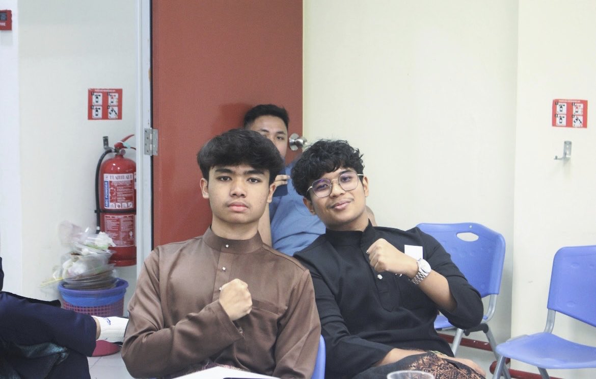 afnnjmal's tweet photo. mma gathering https://t.co/hqowSUP3dc