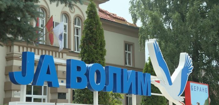 Watcher 🇲🇪 tweet media