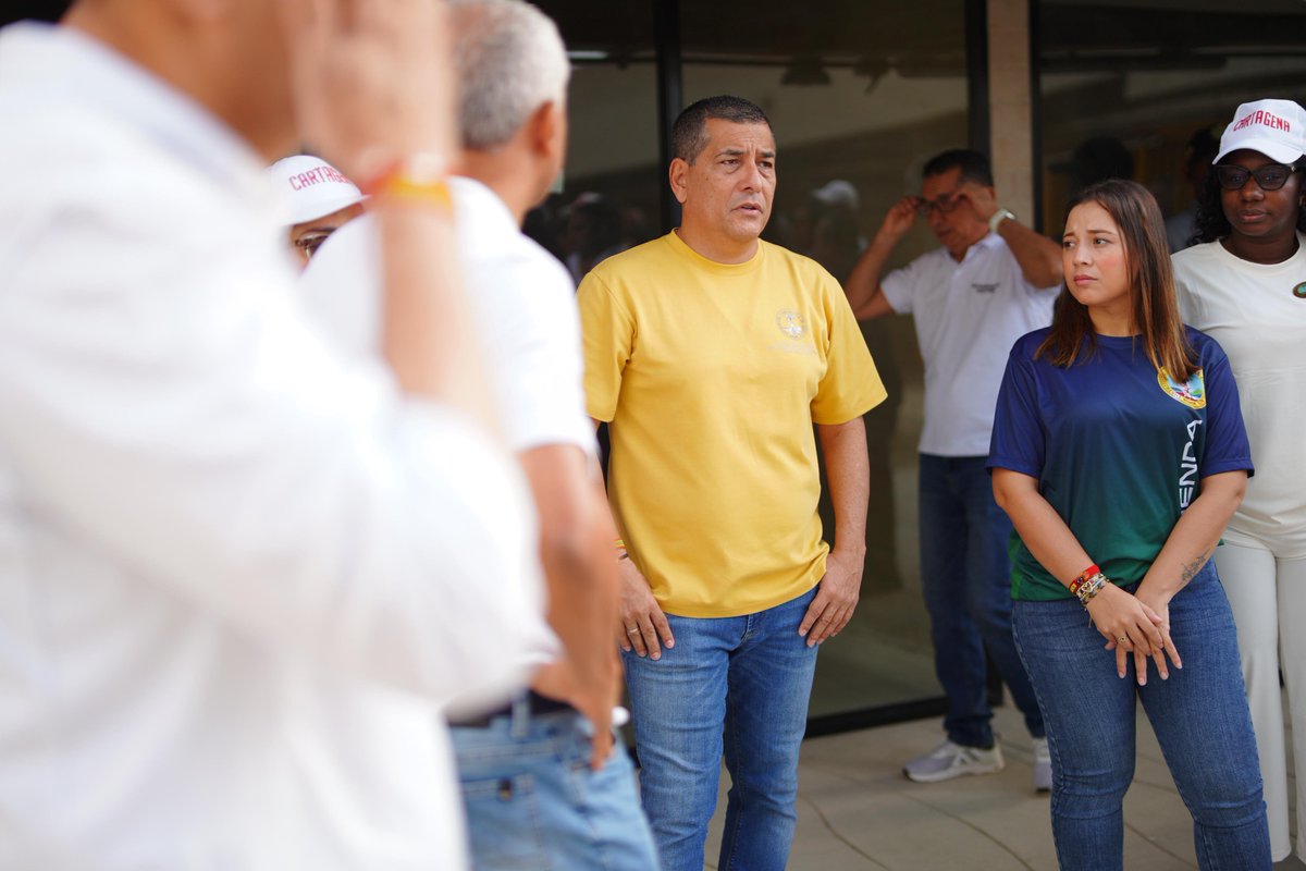 Dumek Turbay Paz tweet media