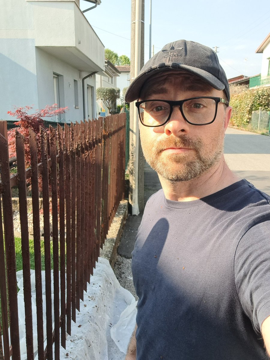 il_jo85's tweet image. Nuovo lavoro a casa 🙂 
#cittadella #casa #lavori #verniciatura 🐐