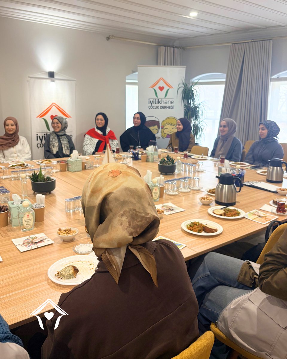 iyilikhane tweet media