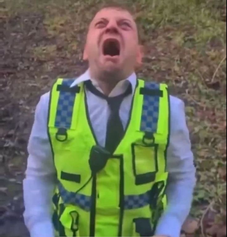 I WANT TO GET TOMADACHI LIFE LIVING THE DREAM SO BAD 😭😢😭😢😭😭😢😭😭😭😢😢😭😭😢😢