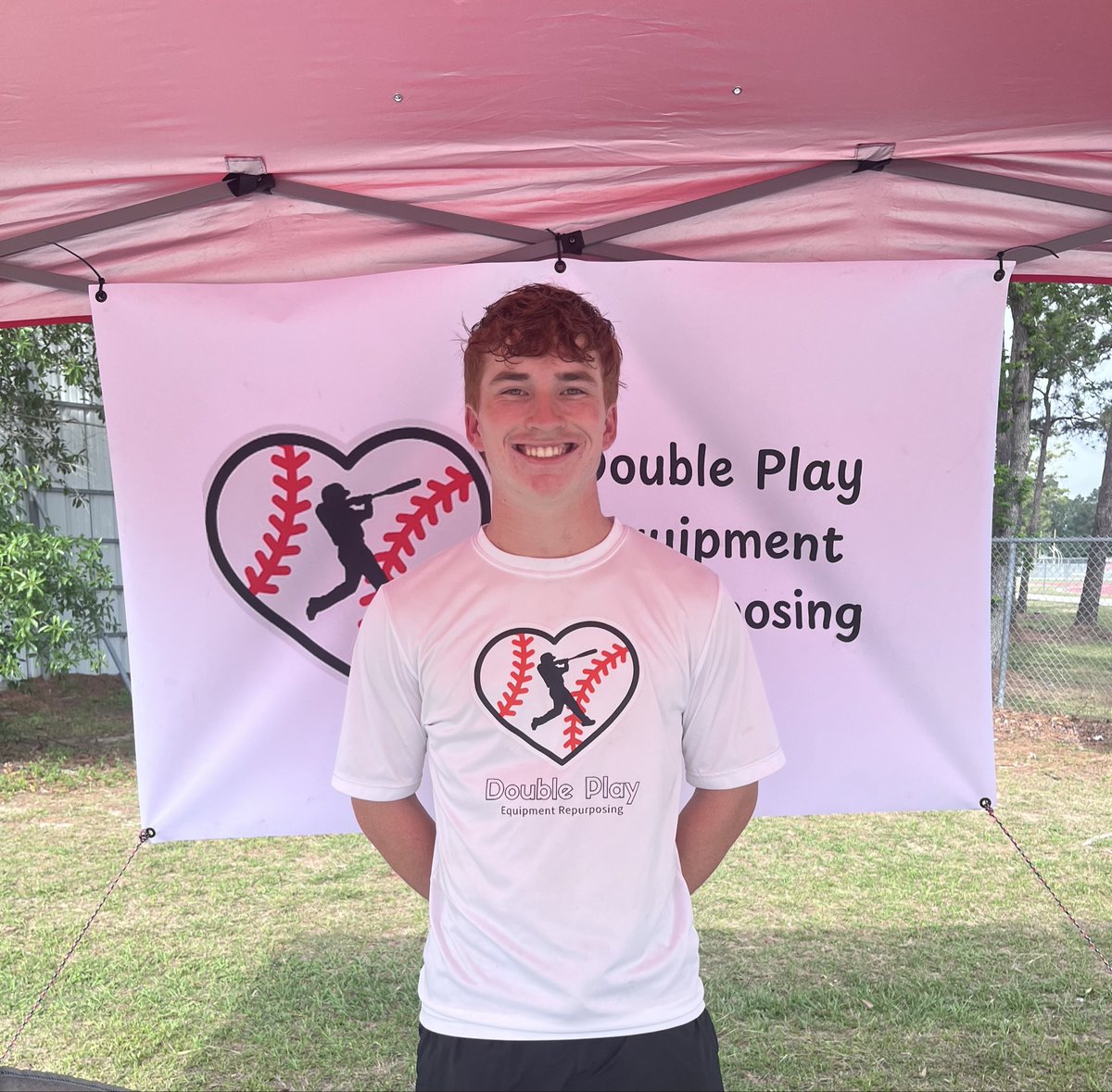 HumbleISD_AHS's tweet image. Hey Eagle Nation. Please donate any baseball items today to help support Sawyer’s foundation, Double Play Equipment Repurposing for underserved children. We are by the AHS ticket booth. @HumbleISD @AHS_6aBaseball @HumbleISDEngage #The🅰️Way #GoBeyond