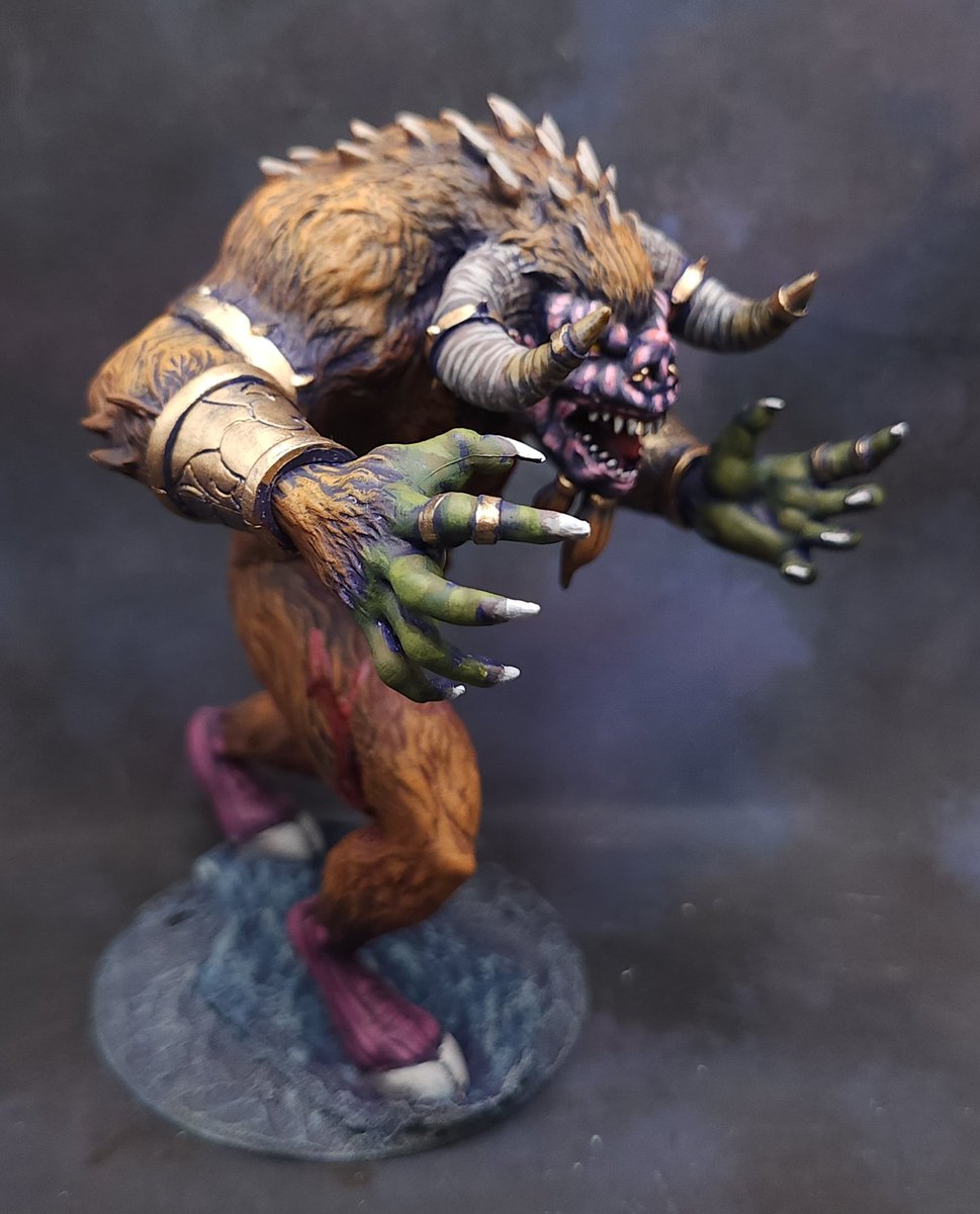 MidMiniGuy's tweet image. A client asked me to paint up a couple of earth elementals &amp;amp; Goristo demon for his collection &amp;amp; game. I finished them on Thursday evening. 
 #PaintingMiniatures #miniatures #minipainting #commissionpainting