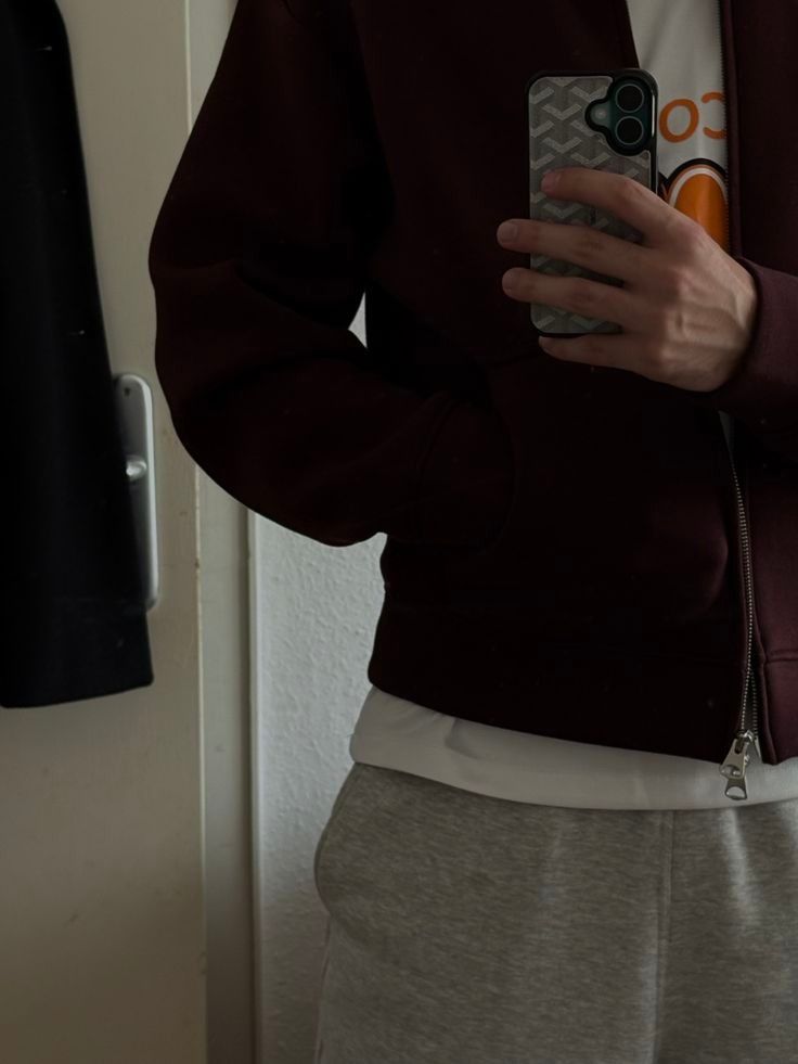 Woodsy Corner. tweet media