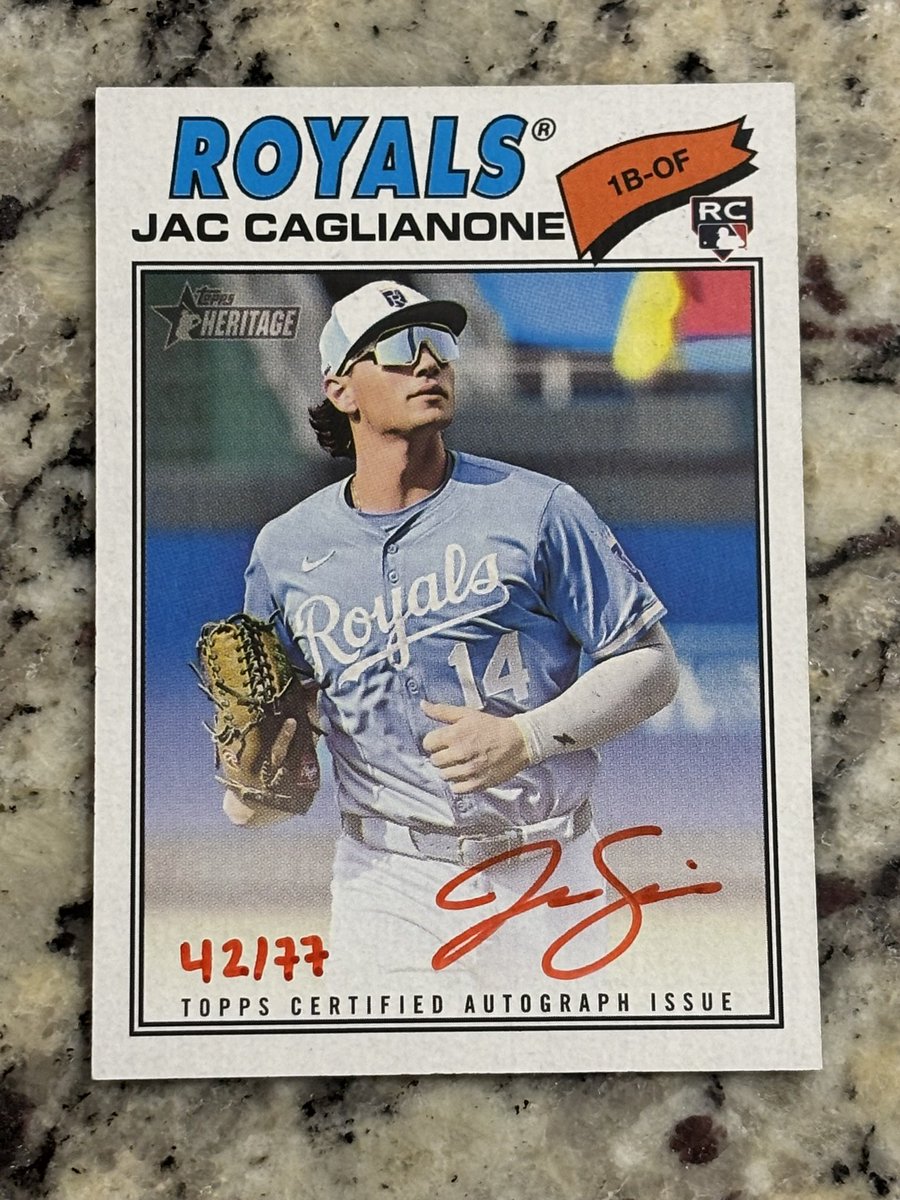 LTrainCards tweet media