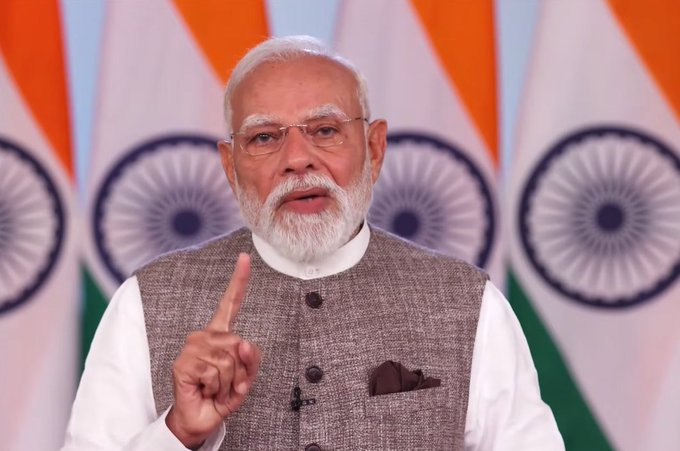 ये 40 साल से लटके हुए नारी के हक को, 2029 से अगले लोकसभा चुनाव से उसका हक देने का संशोधन था।

नारी शक्ति वंदन संशोधन 21वीं सदी के भारत की नारी को नए अवसर देने, नई उड़ान देने और उसके सामने से बाधाएं हटाने का महायज्ञ था।

देश की 50 प्रतिशत यानी, आधी आबादी को उसका अधिकार देने का साफ