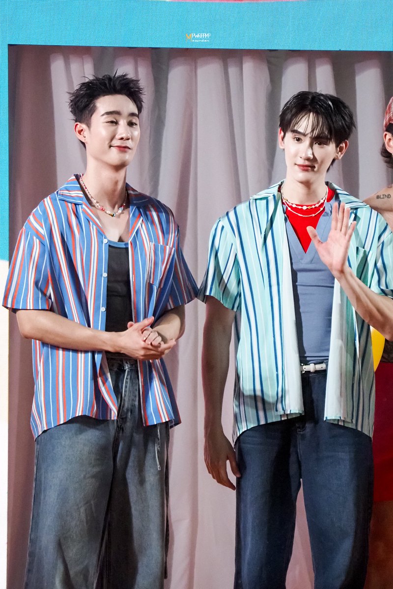 mpwrppmp's tweet image. 18.04.26📸🪁 | #memmorimm *~🎀

ความสดใสส👋🏻🦊🍅

FORCEBOOK HATYAI SUMMER

#CentralHatyaixForceBook
#HatyaiSummerFashionShow
~° #ฟอสบุ๊ค #forcebook 
#fforce_ #kasibook °~♡