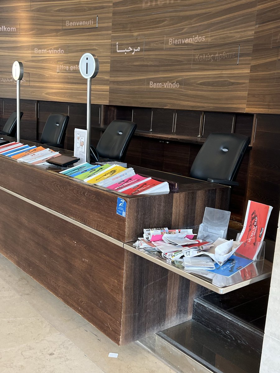 OliverTweete 🦊 tweet media