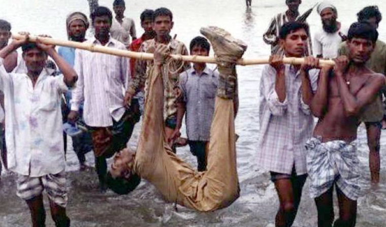 IkramRafiMj's tweet image. 25 Years ago on this day, #BSF got berbeque treatment in Bangladesh. One of the most humiliating day for Hindutwavadi #India