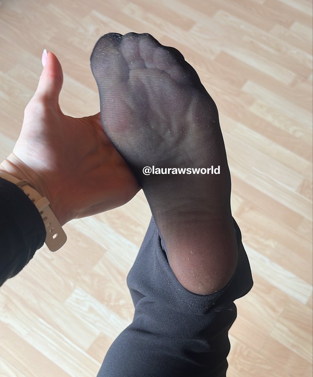 Königin Laura 👑 tweet media