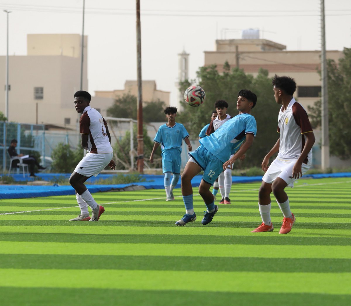 الباطن | الفئات السنية tweet media