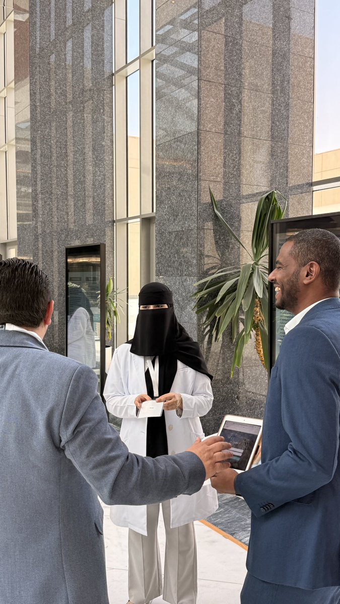 Lily23i's tweet photo. الحمدلله على التمام🤍
سعيدين بعرض بحثنا في مؤتمر التخصصات الصحية العاشر 🌟

#HPC
#نبحث_لصحة_الإنسان https://t.co/19C81Kv5fw
