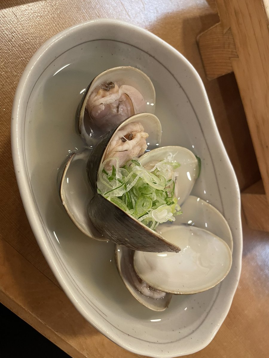 あいん tweet media