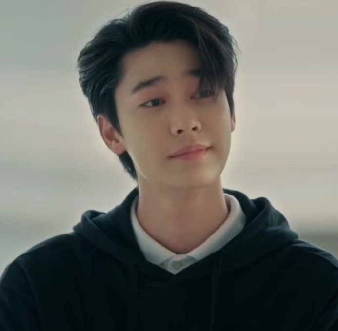 เอ.พริลล tweet media