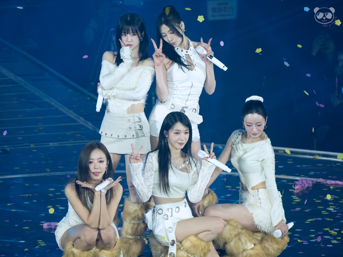 lexa | missing apink tweet media