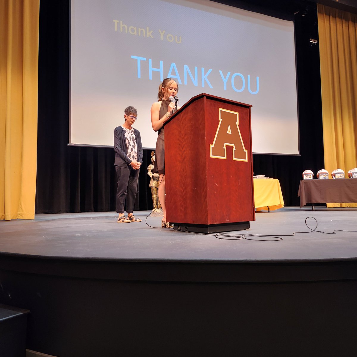 Alter Lady Knights Basketball tweet media