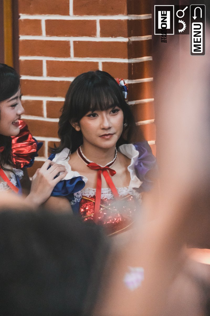 StageStars tweet media