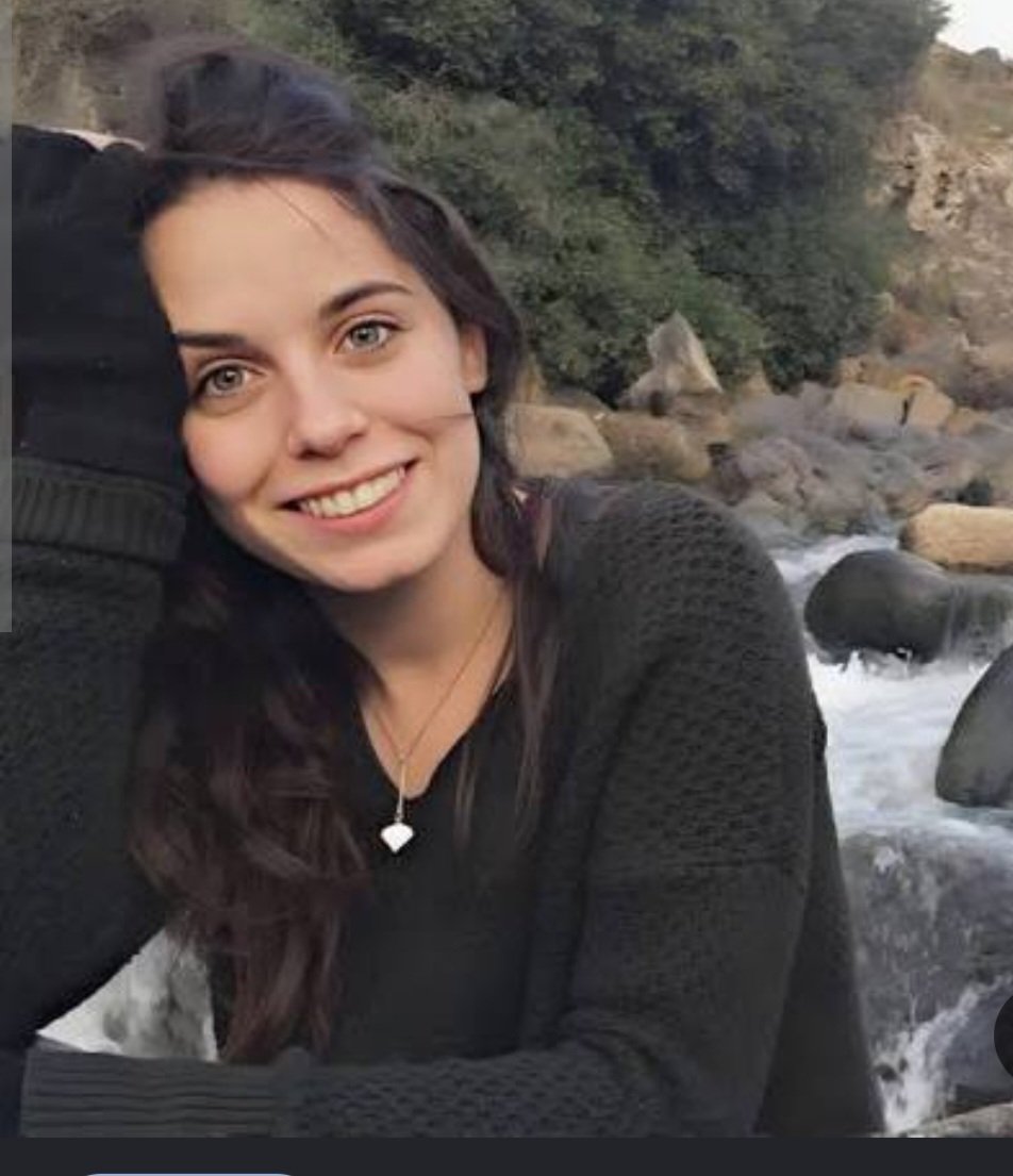 חן מענית Chen Maanit tweet media