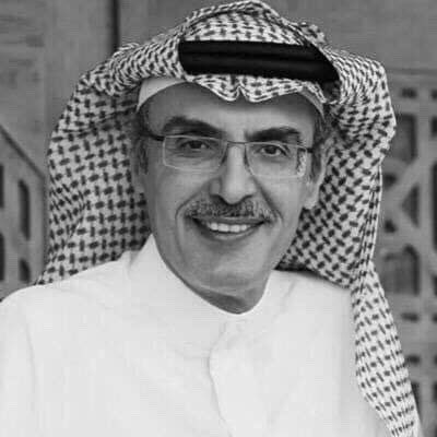 otb_iii's tweet photo. يا سيّد الناس .. شمسك مالها حزه
تعبت أماري بشمعي وضي مصباحي

من مس نورك جبينه يبشر بعزّه
ومن مر غيمك عتيمه بارقه لاحي

يا سيّد الناس .. كلٍ لابس ٍ بزّه
 صعبٍ نفرق ما بين الخبل والصاحي

#البدر 🤍 https://t.co/cv9PrFeksV